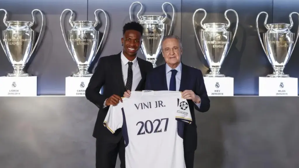 Real Madrid open to Vinícius exit, won't increase offer - sources