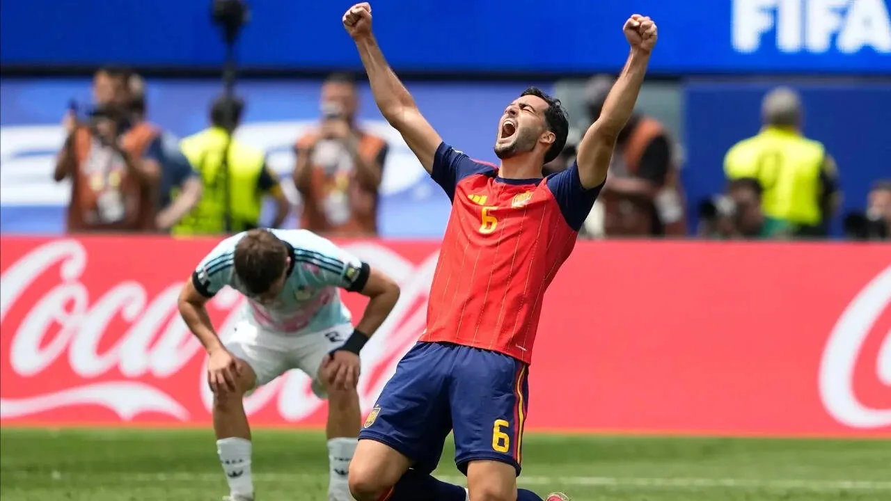 Spain leave it late to book semifinal date with France