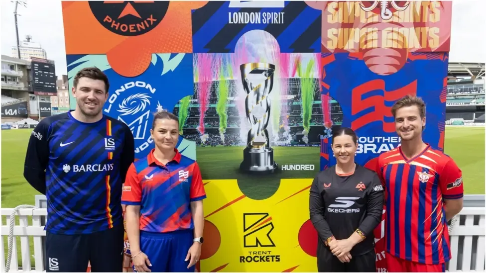 Jamie Overton of London Spirit, Phoebe Franklin of Southern Brave, Tammy Baumont and Leus du Plooy of Manchester Super Giants pose for a picture during a media event at The Kia Oval to promote the 2026 Hundred season